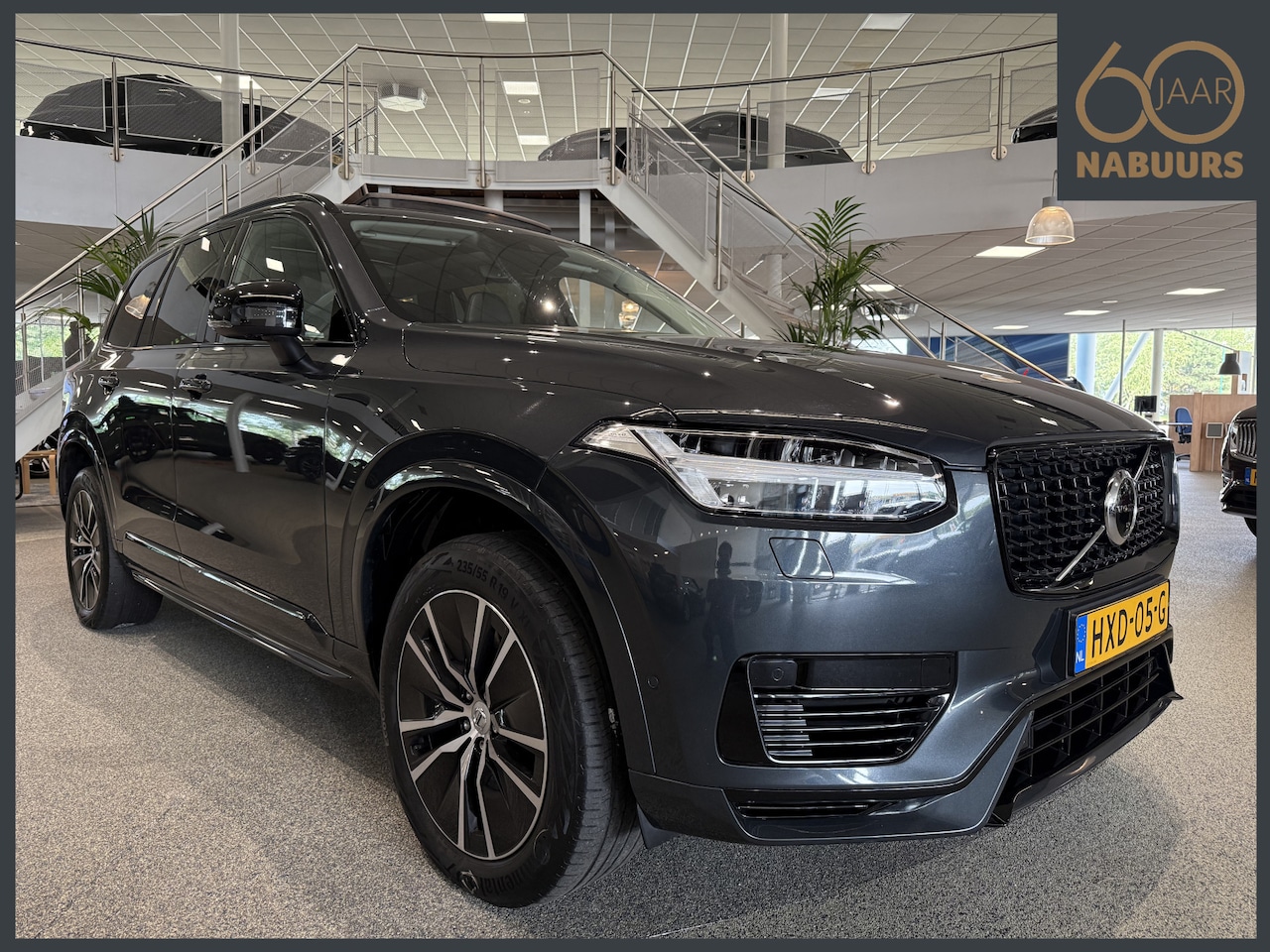 Volvo XC90 - 2.0 T8 Recharge AWD R-Design 2.0 T8 Recharge AWD R-Design, Pilot assist, Pano, Trekhaak - AutoWereld.nl