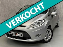Ford Fiesta - 1.25 Titanium /Cruise /Parkeersensoren /Airco