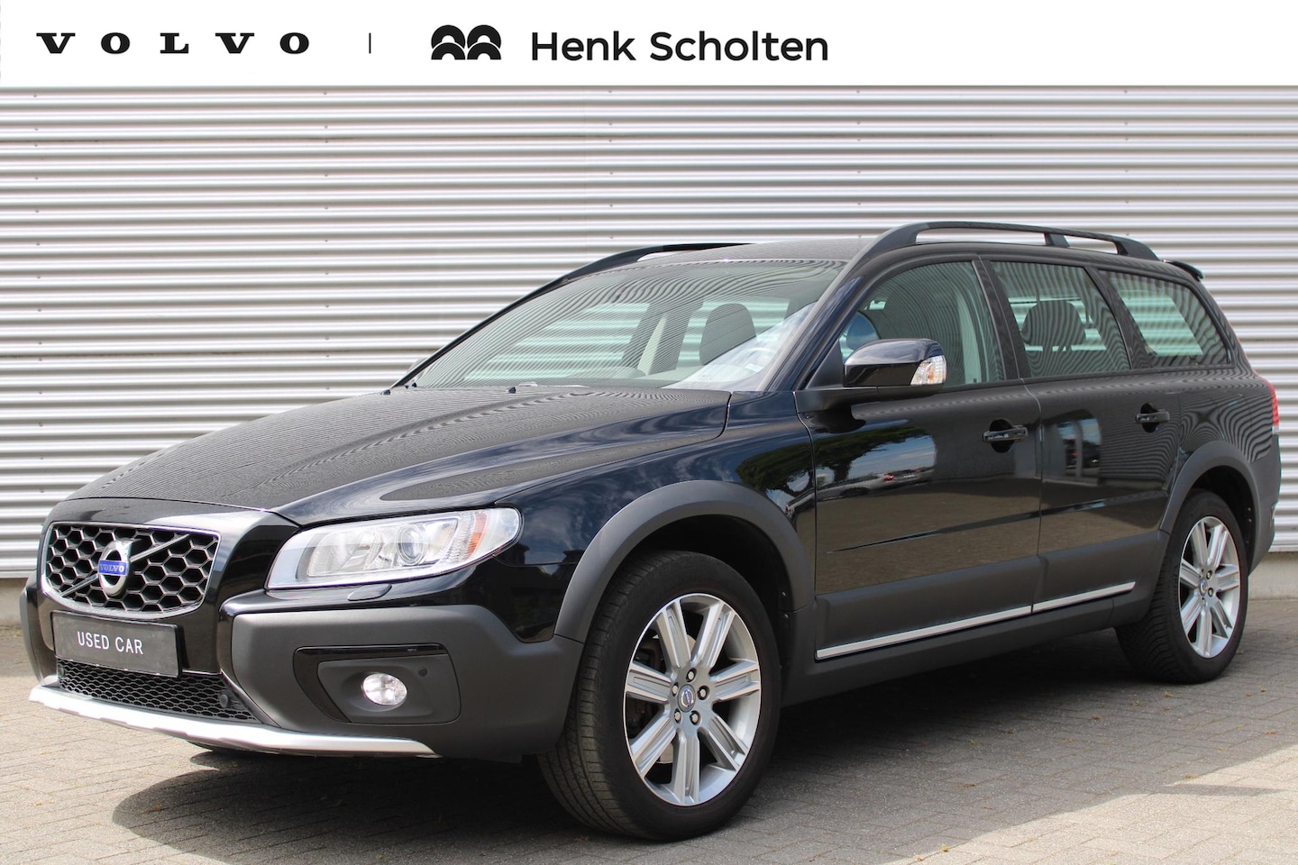 Volvo XC70 - 2.0 T5 FWD Dynamic Edition| Lederen Sportstoelen | Lichtmetalen Velgen 17" | Navigatiesyst - AutoWereld.nl