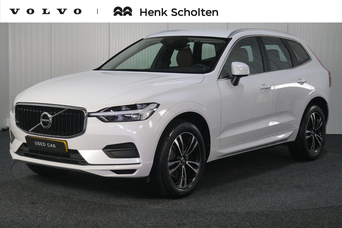 Volvo XC60 - B5 AWD 250PK Momentum Pro | Achteruitrij camera | Dodehoek detectie | Standkachel | Verwar - AutoWereld.nl