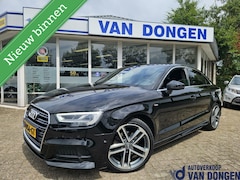 Audi A3 Limousine - 35 TFSI CoD | S-Line | Automaat / Carplay / Navi