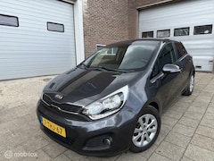 Kia Rio - 1.2 CVVT ExecutiveLine