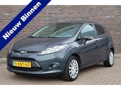 Ford Fiesta - 1.25 Ghia 5 deurs, airco, keurige auto
