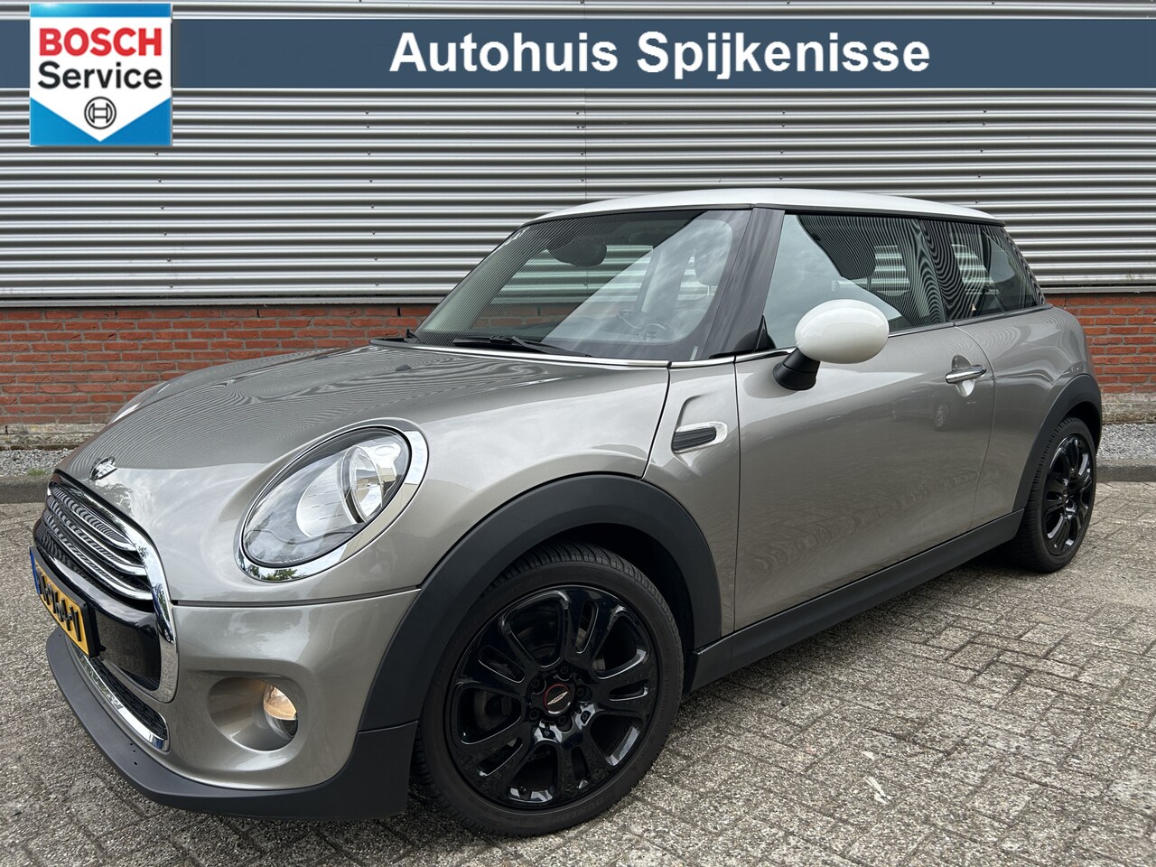 MINI Cooper - Mini 1.5 Salt | Automaat | Parkeersensoren | JCW Velgen | - AutoWereld.nl