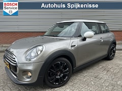 MINI Cooper - 1.5 Salt | Automaat | Parkeersensoren | JCW Velgen |