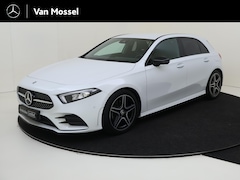 Mercedes-Benz A-klasse - 180 Business Solution AMG Night Upgrade / Stoelverwarming / Achteruitrijcamera / Night-Pak