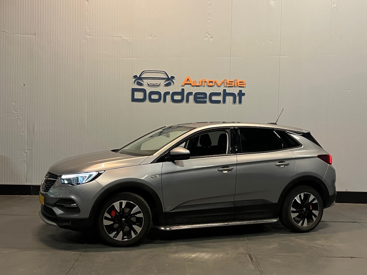Opel Grandland X - 1.2 Turbo Online Edition|PDC|LED|Carplay|Dealer Onderhouden - AutoWereld.nl