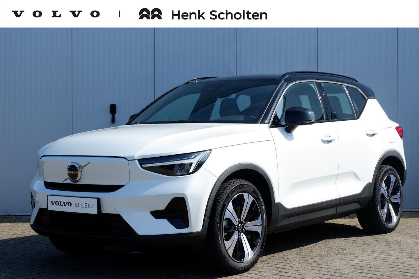 Volvo XC40 - Recharge Core 70 kWh | Stoel- & Stuurwielverwarming | Apple Carplay / Android Auto | Warmt - AutoWereld.nl