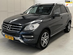 Mercedes-Benz M-klasse - 350 / AMG 19" / Pano / Luchtvering / Harman