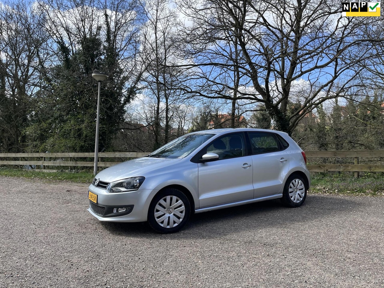 Volkswagen Polo - 1.2-12V BlueMotion Trendline 1.2-12V BlueMotion Trendline - AutoWereld.nl