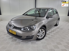 Volkswagen Golf - 1.0 TSI Edition