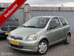 Toyota Yaris - 1.3-16V VVT-i Sol -AIRCO- Apk (07-2026) AUTOMAAT