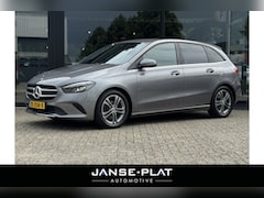 Mercedes-Benz B-klasse - 180 AUT Business Solution | Camera | Elektrische achterklep | NL-AUTO
