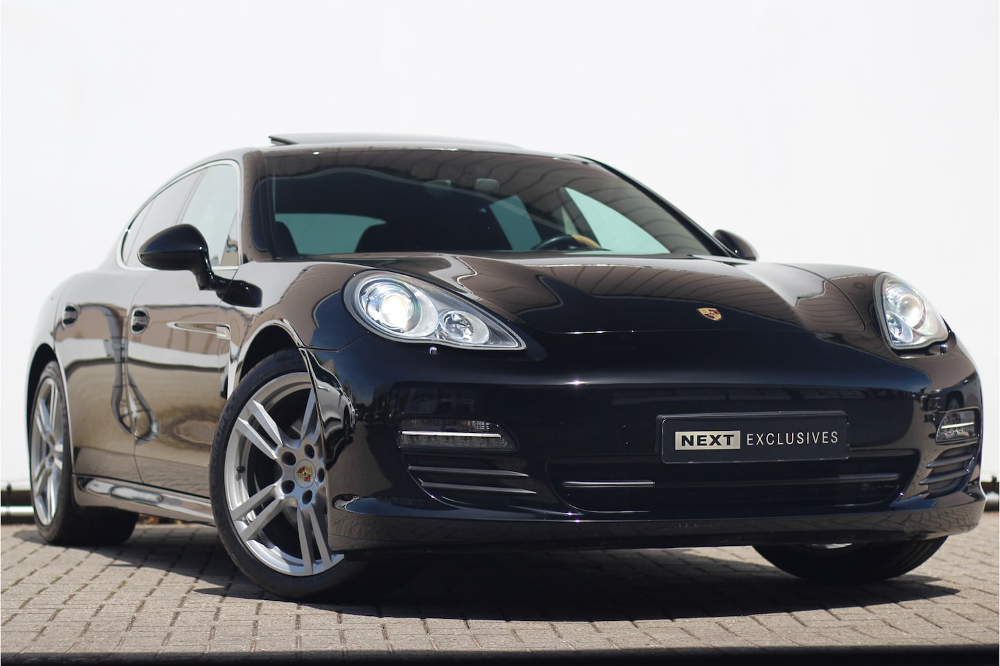 Porsche Panamera - 4.8 S | Pano | Carplay | Stuurwiel verw. | - AutoWereld.nl