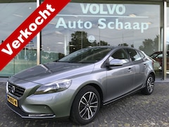 Volvo V40 - 2.0 D2 Business Automaat | Rijklaar incl garantie | Voorruitverwarming Parkeersensoren voo