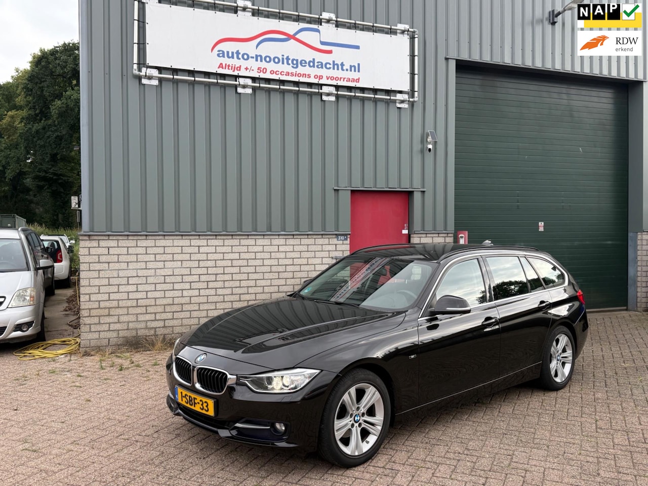 BMW 3-serie Touring - 316i Executive 316i Executive - AutoWereld.nl