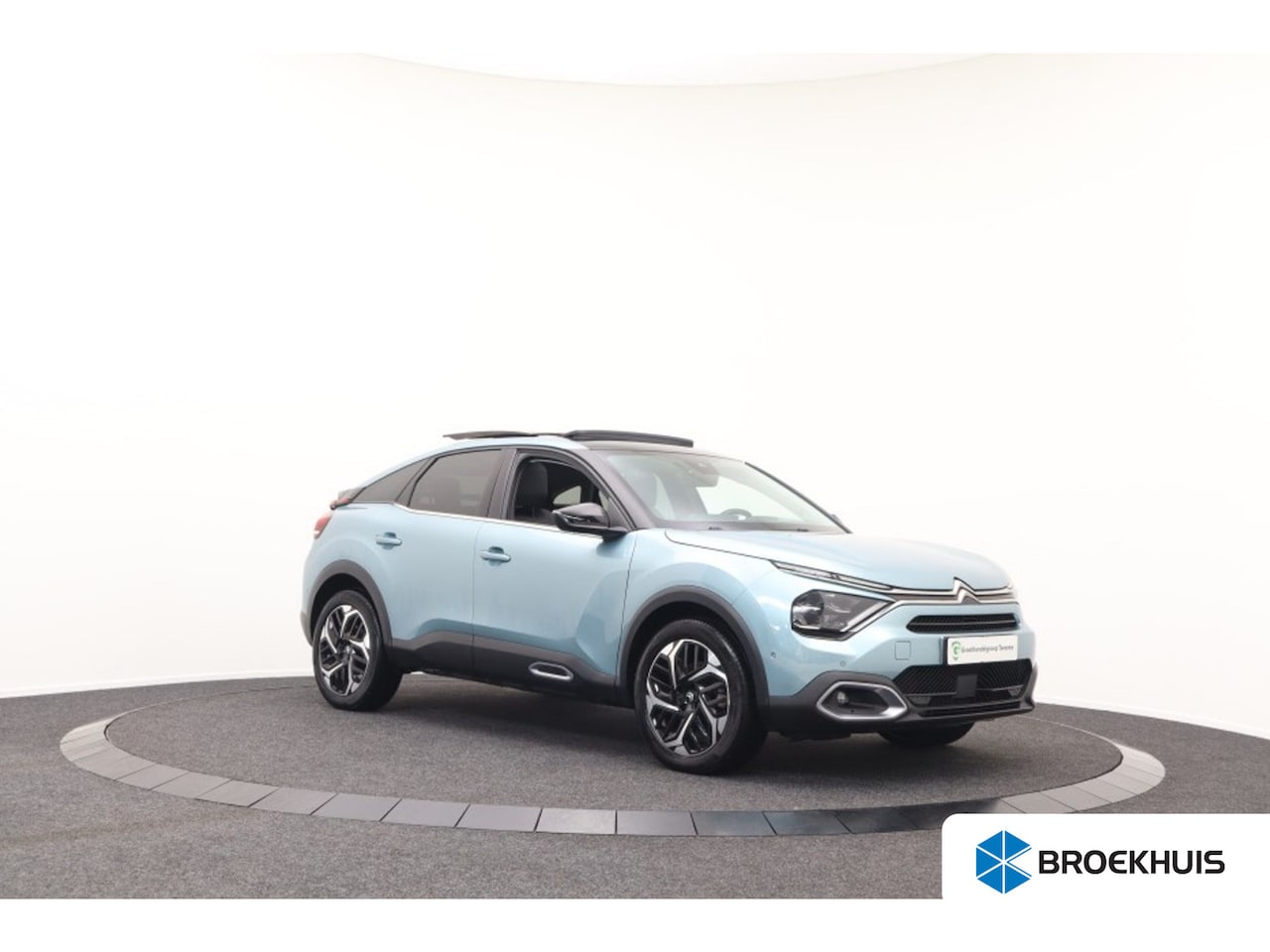 Citroën C4 - 1.2 Puretech Shine Panoramadak! - AutoWereld.nl