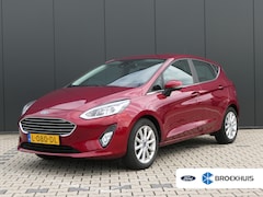 Ford Fiesta - 1.0 EcoBoost Titanium | Winterpack | Navigatie | 16 Inch Lichtmetalen Velgen | Parkeersens