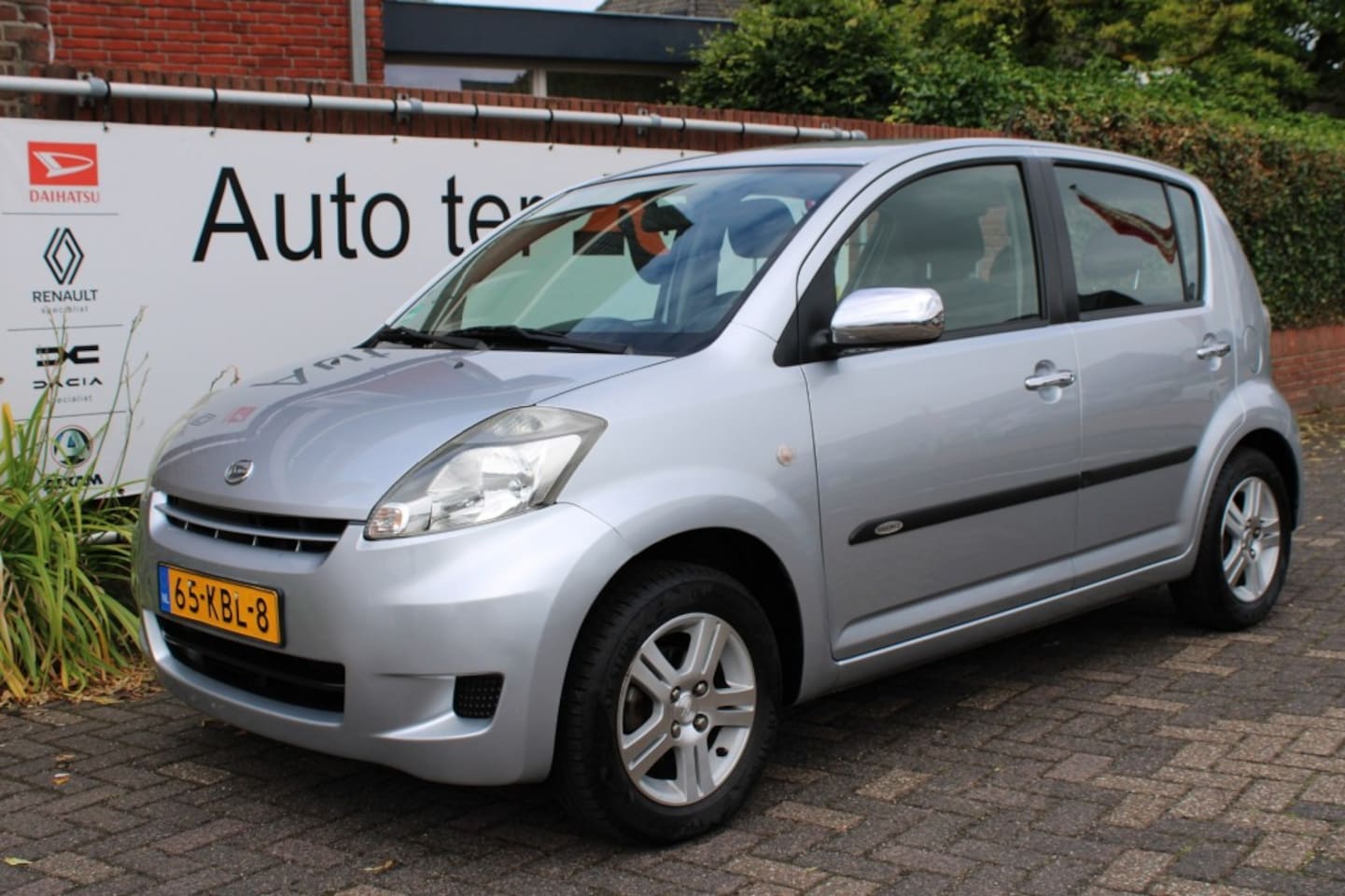 Daihatsu Sirion - 1.0 12V Premium - AutoWereld.nl