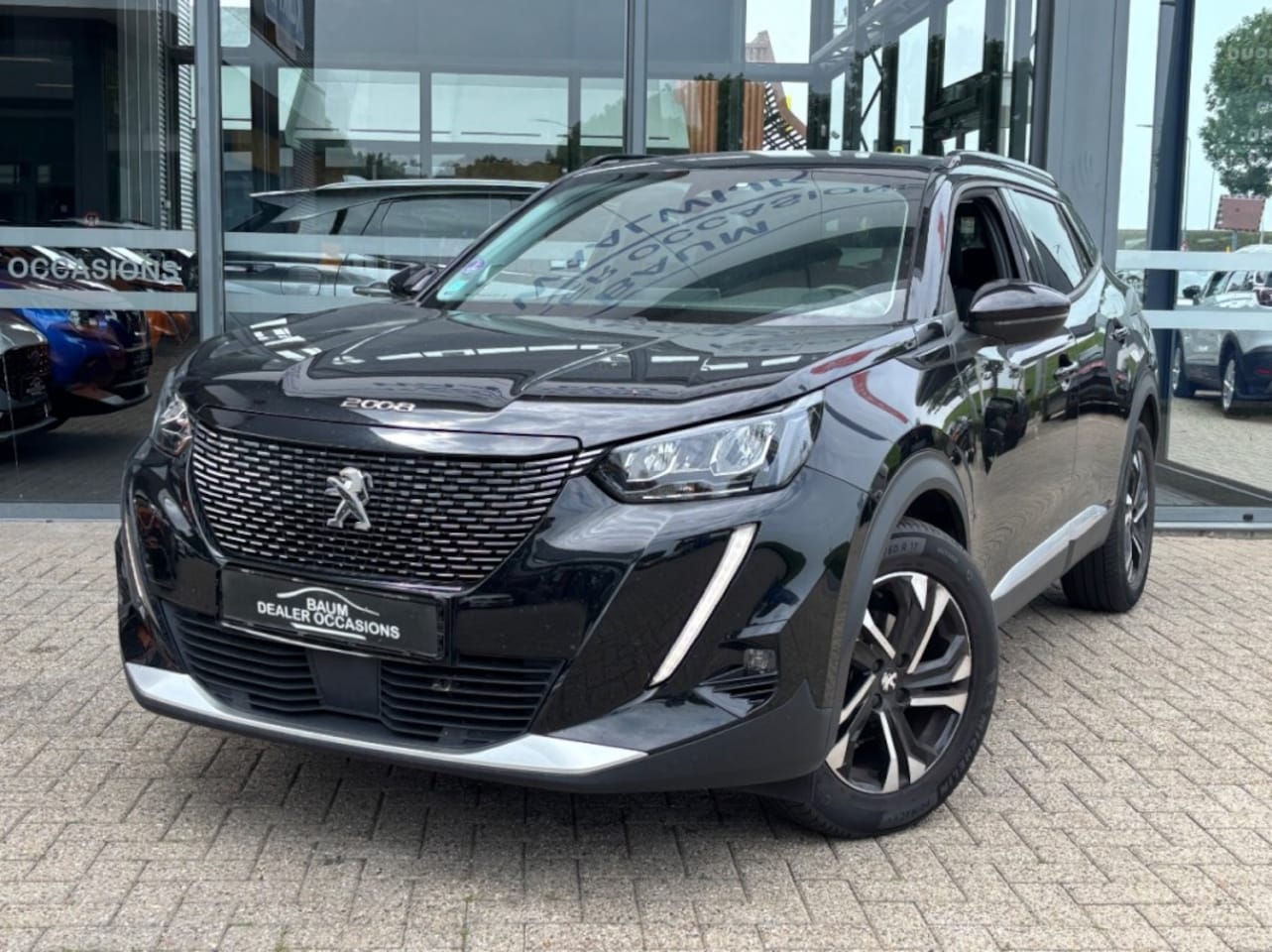Peugeot 2008 - 1.2 PT ALLURE PACK 100PK AIRCO LMV PDC-CAMERA NAVI - AutoWereld.nl