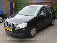 Volkswagen Polo - 1.2 / Airco / trekhaak