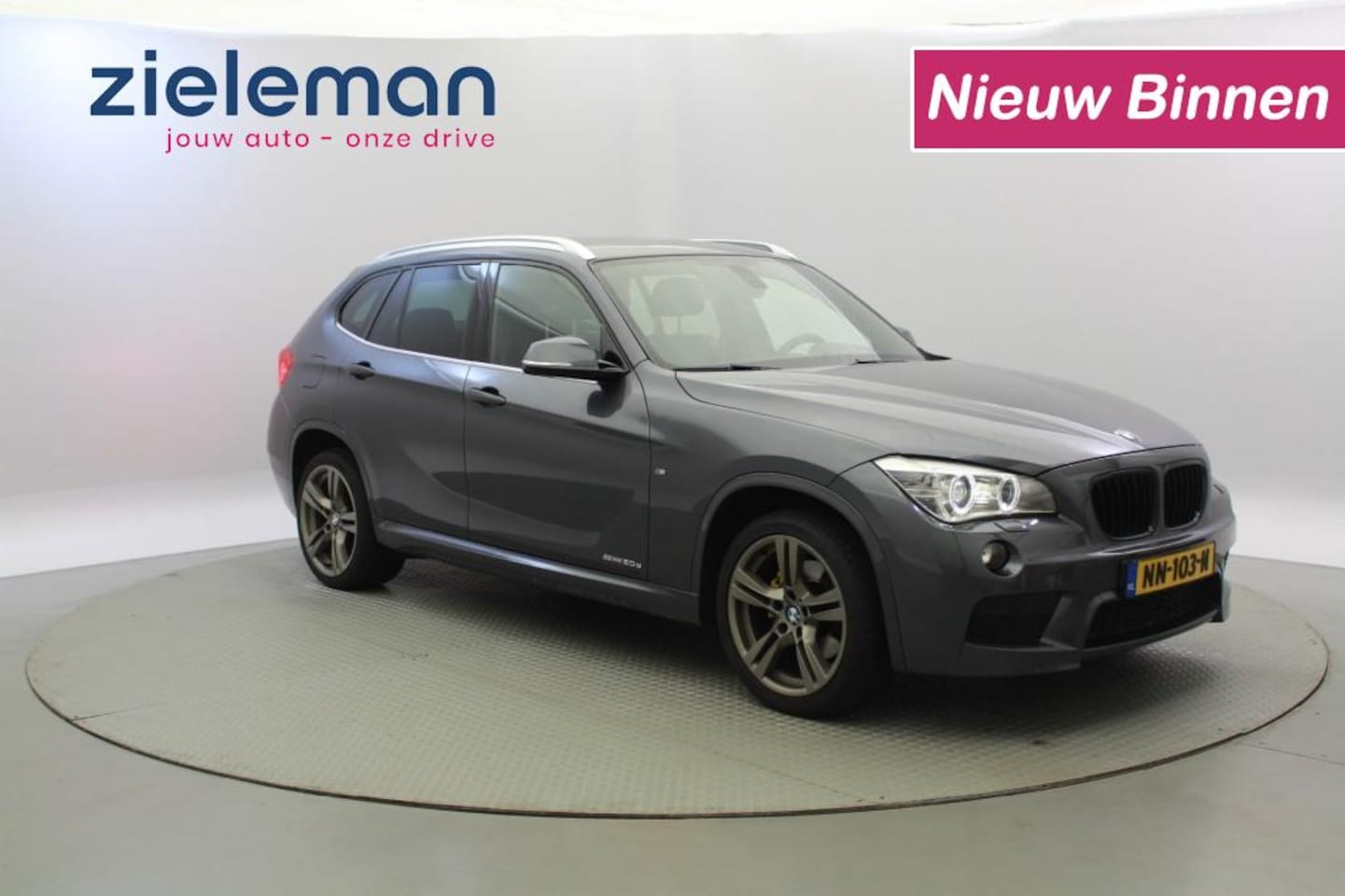 BMW X1 - sDrive20d Business+ Automaat - Clima, Cruise, Navi - AutoWereld.nl