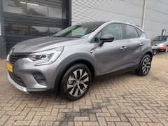 Renault Captur - 1.6 Plug-in Hybrid Limited | 6 MND GAR | NAVI | SPORTVELGEN |AIR