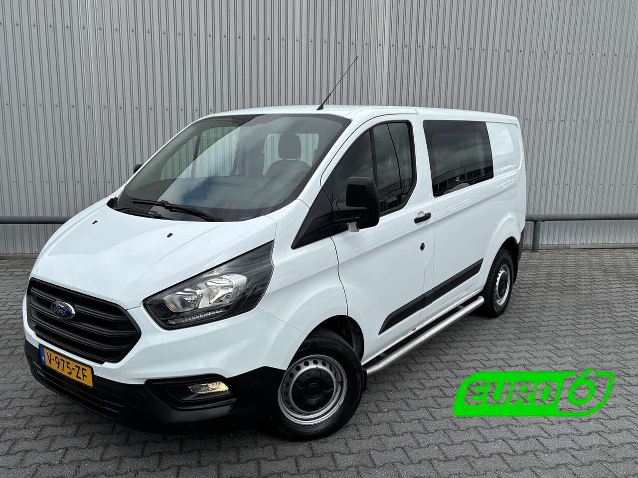 Ford Transit Custom - 280 2.0 TDCI L1H1 Ambiente*A/C*DUBBELCABINE* - AutoWereld.nl