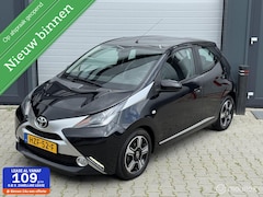 Toyota Aygo - 1.0 VVT-i x-clusiv| Navi| Leer| Airco| Keyles