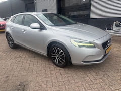 Volvo V40 - 1.5i T3 Momentum | Autom. | 3 MND GAR | CLIMA | CRUISE CONTROL |