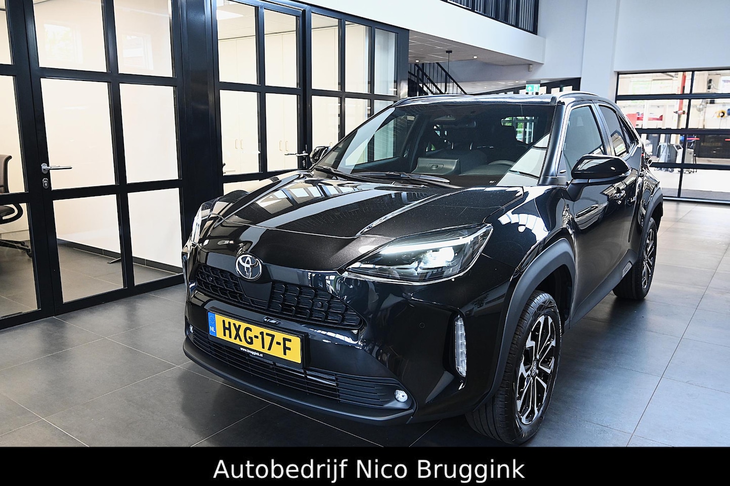 Toyota Yaris Cross - Hybrid 130 automaat Dynamic met Comfort Pack *BTW* *Nieuwe auto* - AutoWereld.nl