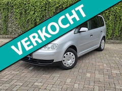Volkswagen Touran - 1.6-16V FSI Optive I Airco 7Person Cruise