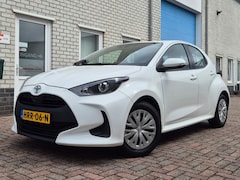Toyota Yaris - 1.0 VVT-i Comfort Airco-Cruise-Navigatie-Led
