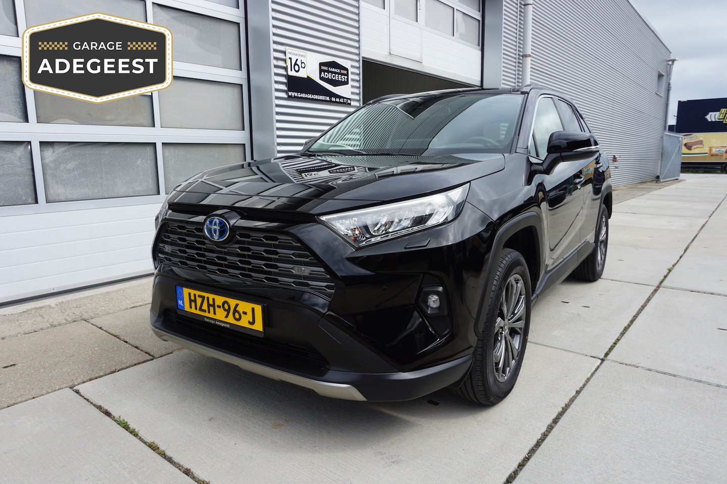 Toyota RAV4 - 2.5 Hybrid Dynamic |Navi|Carplay|PDC V+A|Camera|Elektrische a.klep|Stoel en stuurverwarmin - AutoWereld.nl