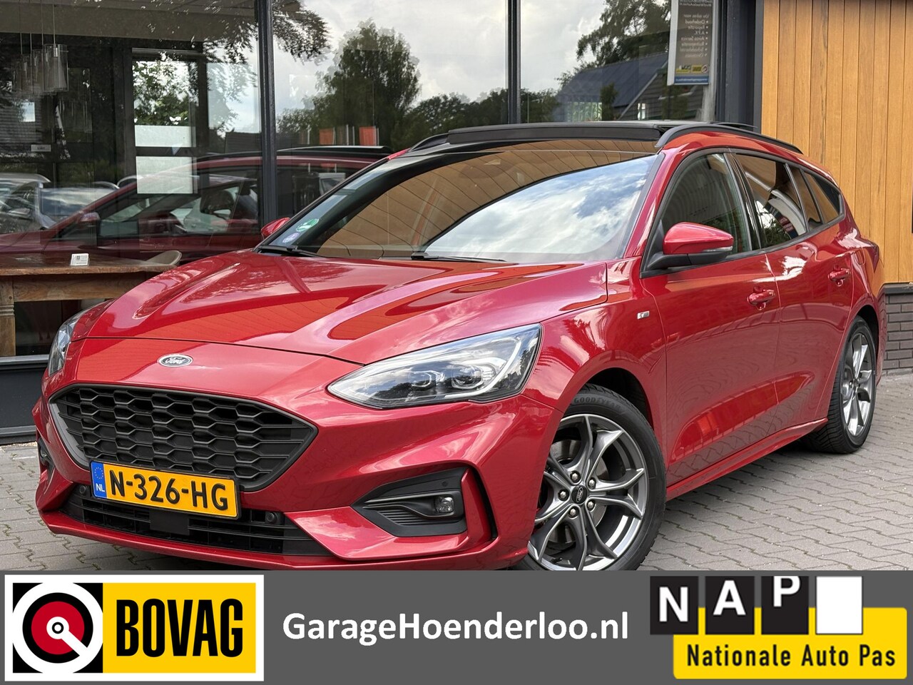 Ford Focus Wagon - 1.0 Hybrid ST Line Panormadak, Adaptive Cruise, Garantie - AutoWereld.nl