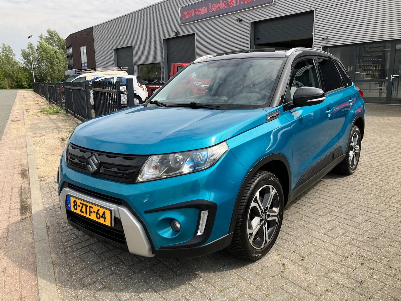 Suzuki Vitara - 1.6 High Executive 1.6 High Executive , Panoramadak - AutoWereld.nl