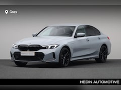 BMW 3-serie - sedan 330e | M Sportpakket | Achteruitrijcamera | Elektrisch verwarmde voorstoelen | Live