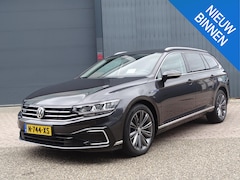 Volkswagen Passat Variant - 1.4 TSI PHEV GTE Business AUTOMAAT|MATRIX LED KOPLAMPEN|VIRTUAL DISPLAY|KEY LES ENTRY/GO|A