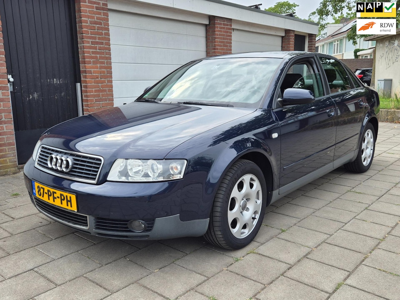Audi A4 Limousine - 1.8 Turbo MT *AUT* in goede staat! - AutoWereld.nl