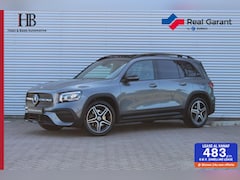 Mercedes-Benz GLB - 200 AMG/Pano/5 pers/Carplay/Night/Camera/Sfeer