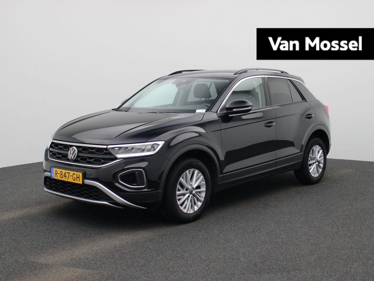 Volkswagen T-Roc - 1.0 TSI Life 110 PK | Airco | Apple Carplay | Adaptieve Cruise Control | Lane Assist | Par - AutoWereld.nl