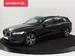 Volvo V60 - 2.0 T6 Recharge AWD R Design | Trekhaak | Stoelverwarming | Camera | Carplay | Half leder
