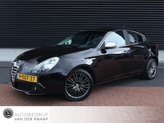 Alfa Romeo Giulietta - 1.4 T Distinctive | Clima | Cruise | Leder | Multimedia | JBL | Flippers |