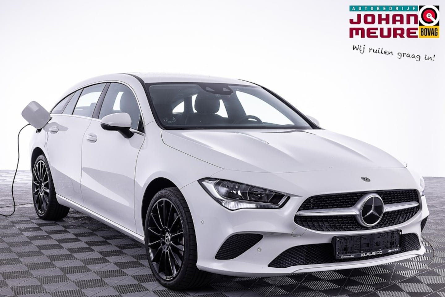 Mercedes-Benz CLA-klasse Shooting Brake - 250 e Business Edition | Half LEDER | NAVI | ECC | PHEV - AutoWereld.nl