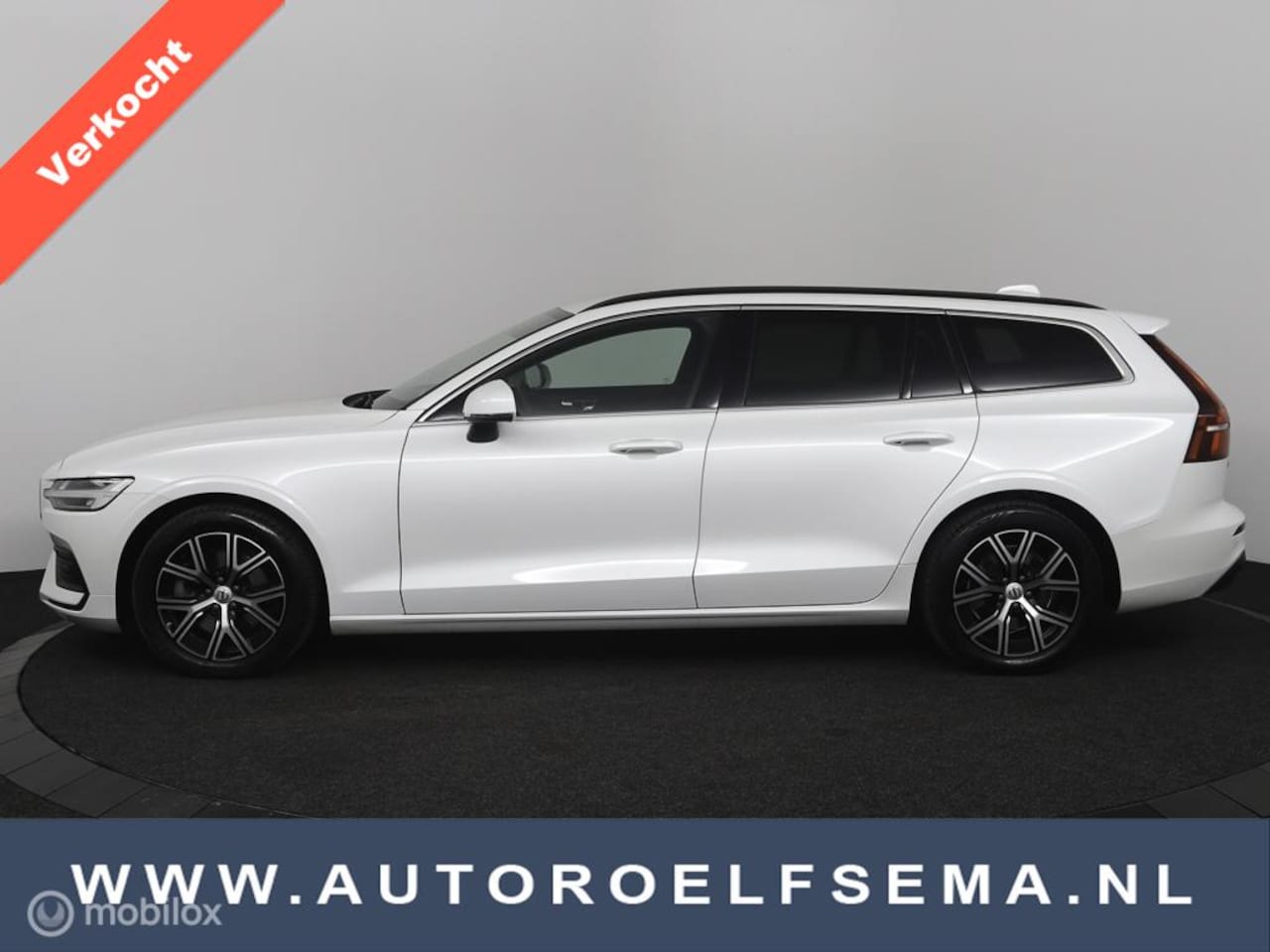 Volvo V60 - 2.0 B3 Essential| Camera | Trekhaak - AutoWereld.nl