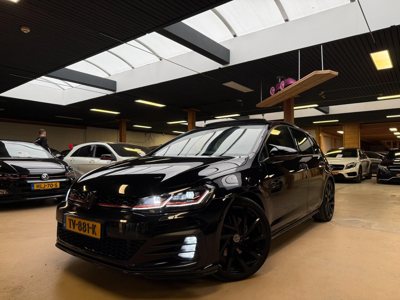 Volkswagen Golf - 2.0 TSI GTI DSG Performance Pano Virtual Led Carplay - AutoWereld.nl