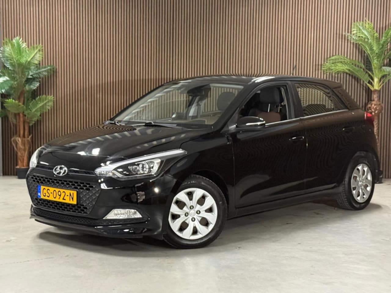 Hyundai i20 - 1.2 HP i-Motion Comf - AutoWereld.nl