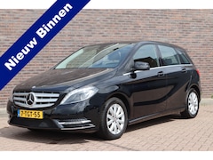 Mercedes-Benz B-klasse - 180 Ambition AUTOMAAT, leder, trekhaak, navigatie, prachtige auto