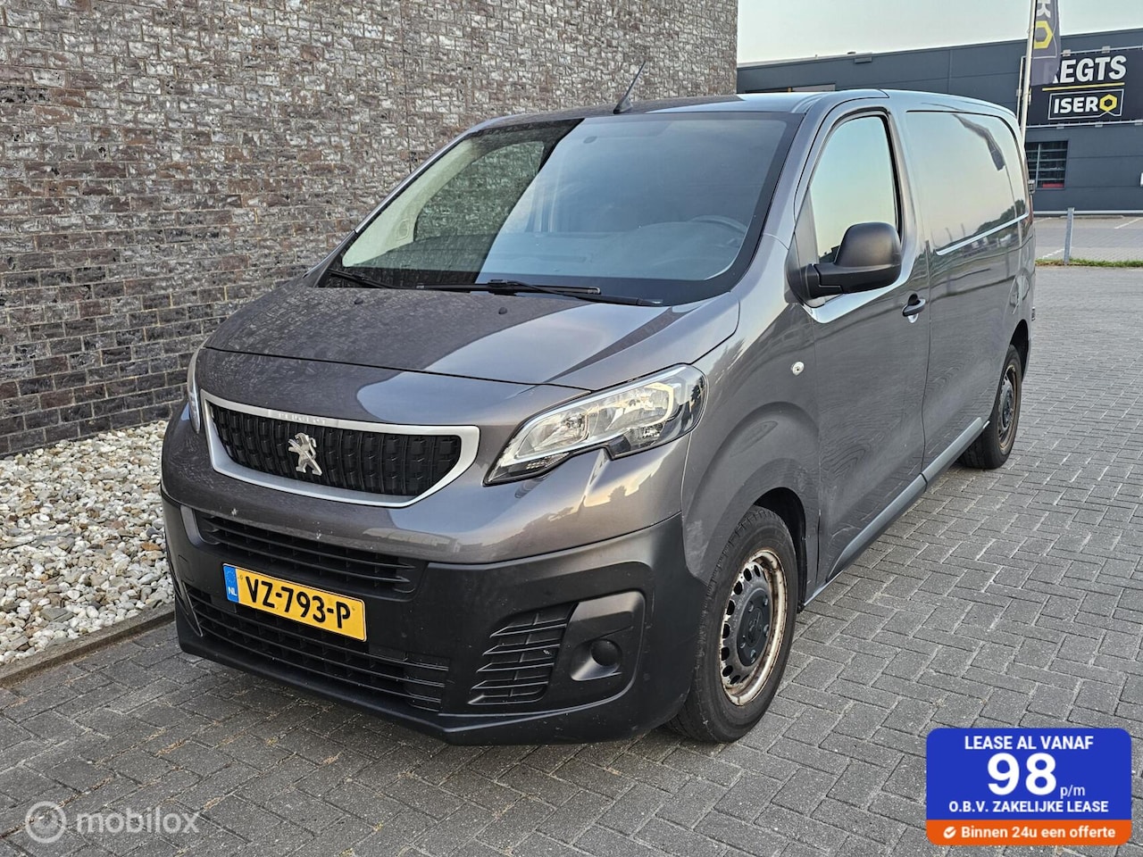 Peugeot Expert - Bestel 231S 2.0 BlueHDI 120 Premium Pack - AutoWereld.nl