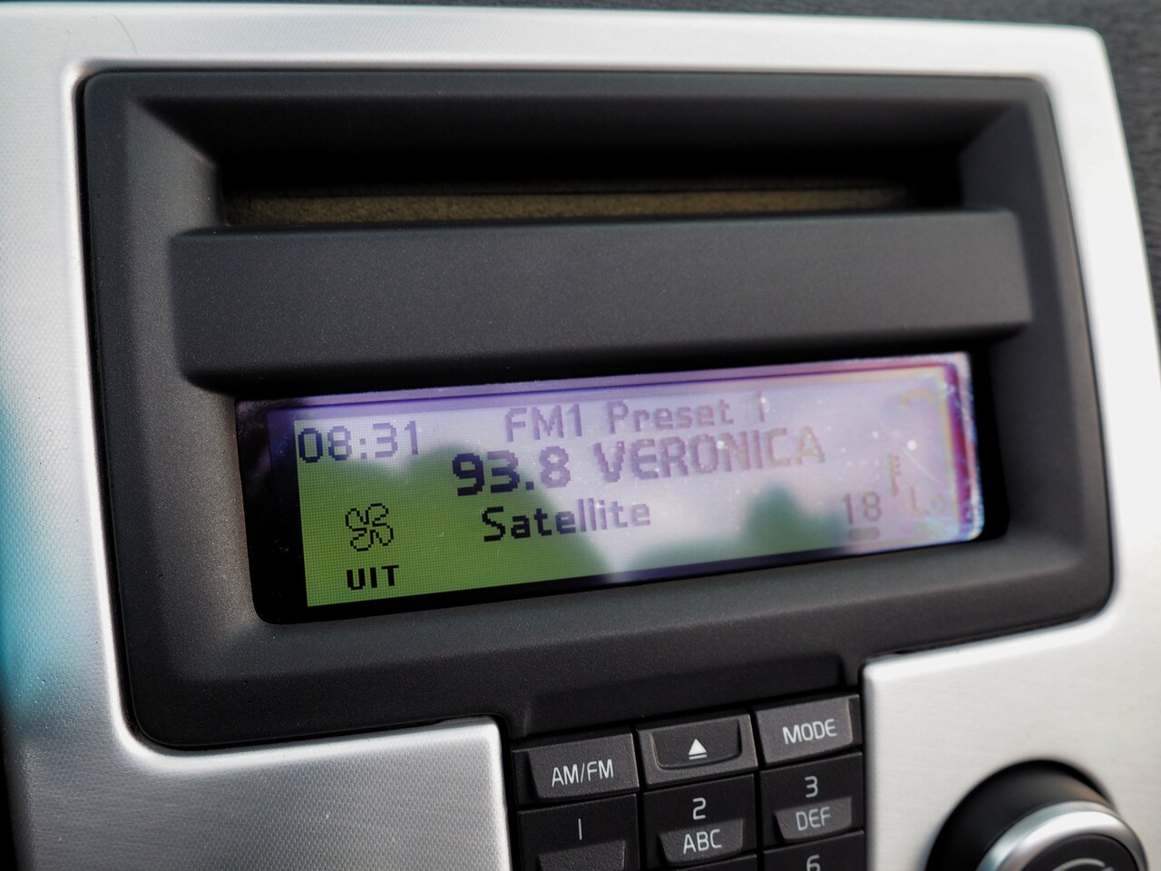 Volvo C70 - 2.5 T5 Momentum LUXE! LEDER CLIMA TREKH. AUTOM.